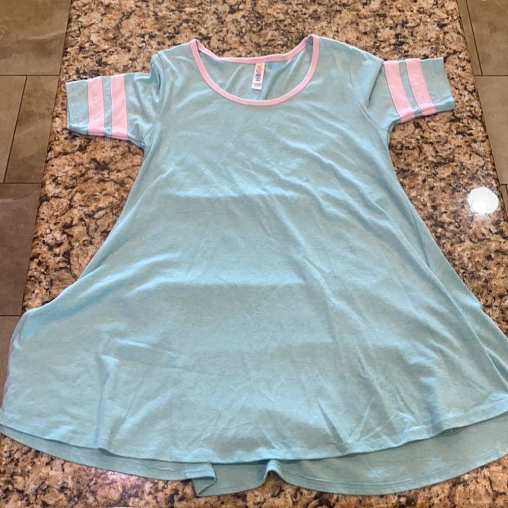 Perfect tee- LLR. Size XXS
